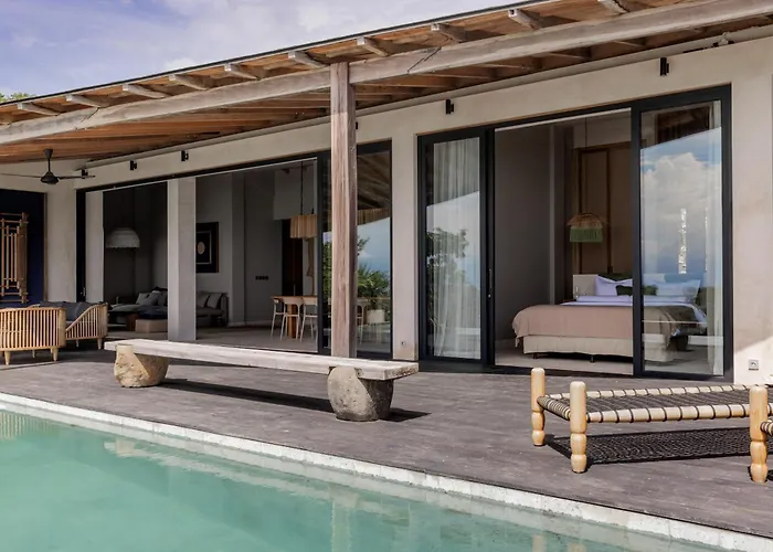 Panorama Ceningan Villa Nusa Lembongan